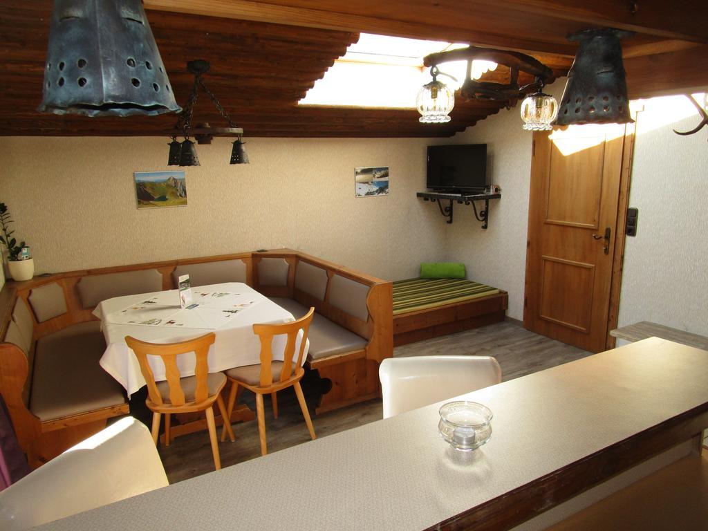 豪斯松嫩特拉瑟酒店 蓬高地区圣法伊特 外观 照片